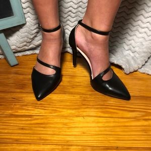 Chinese Laundry black heels